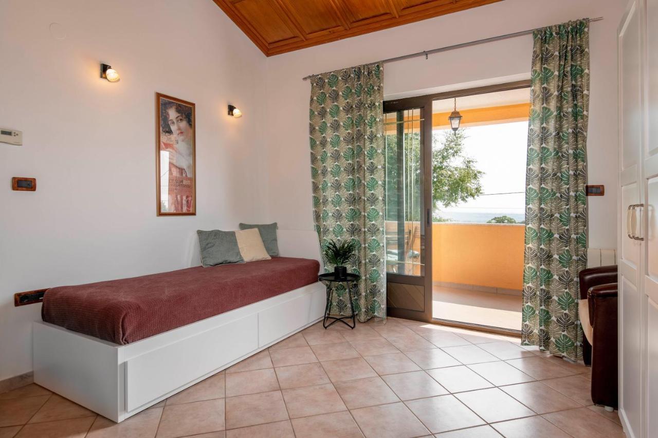 Villa Margerita Kaštelir Esterno foto